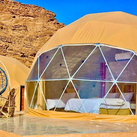 Nael Bedouin Luxury Camp วาดิรัม ภายนอก รูปภาพ