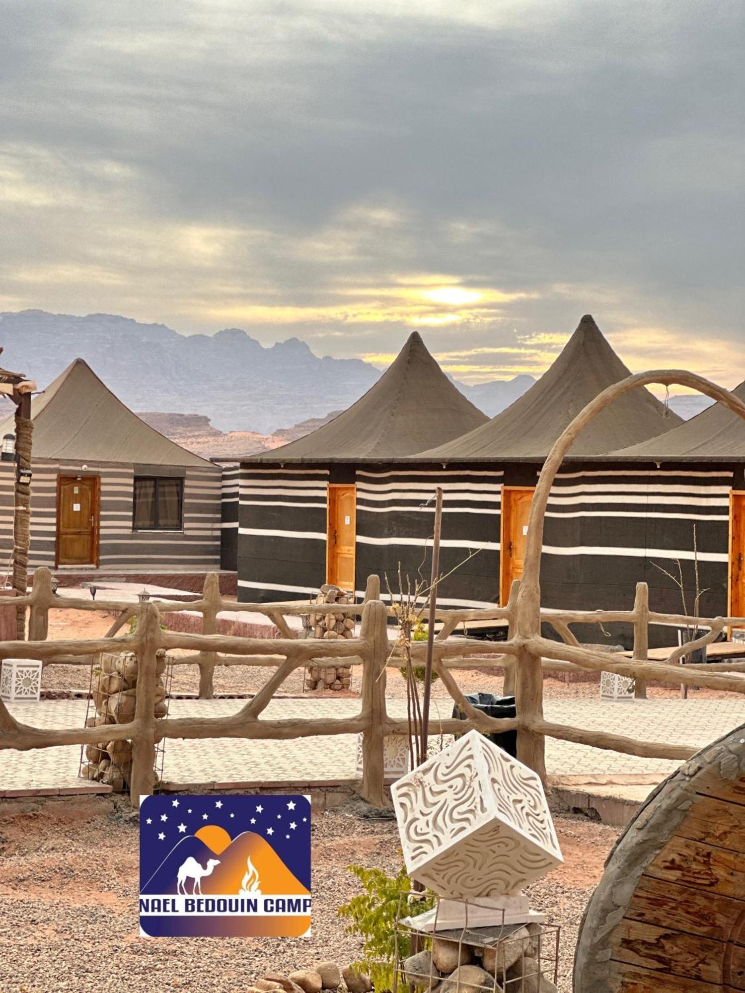 Nael Bedouin Luxury Camp วาดิรัม ภายนอก รูปภาพ