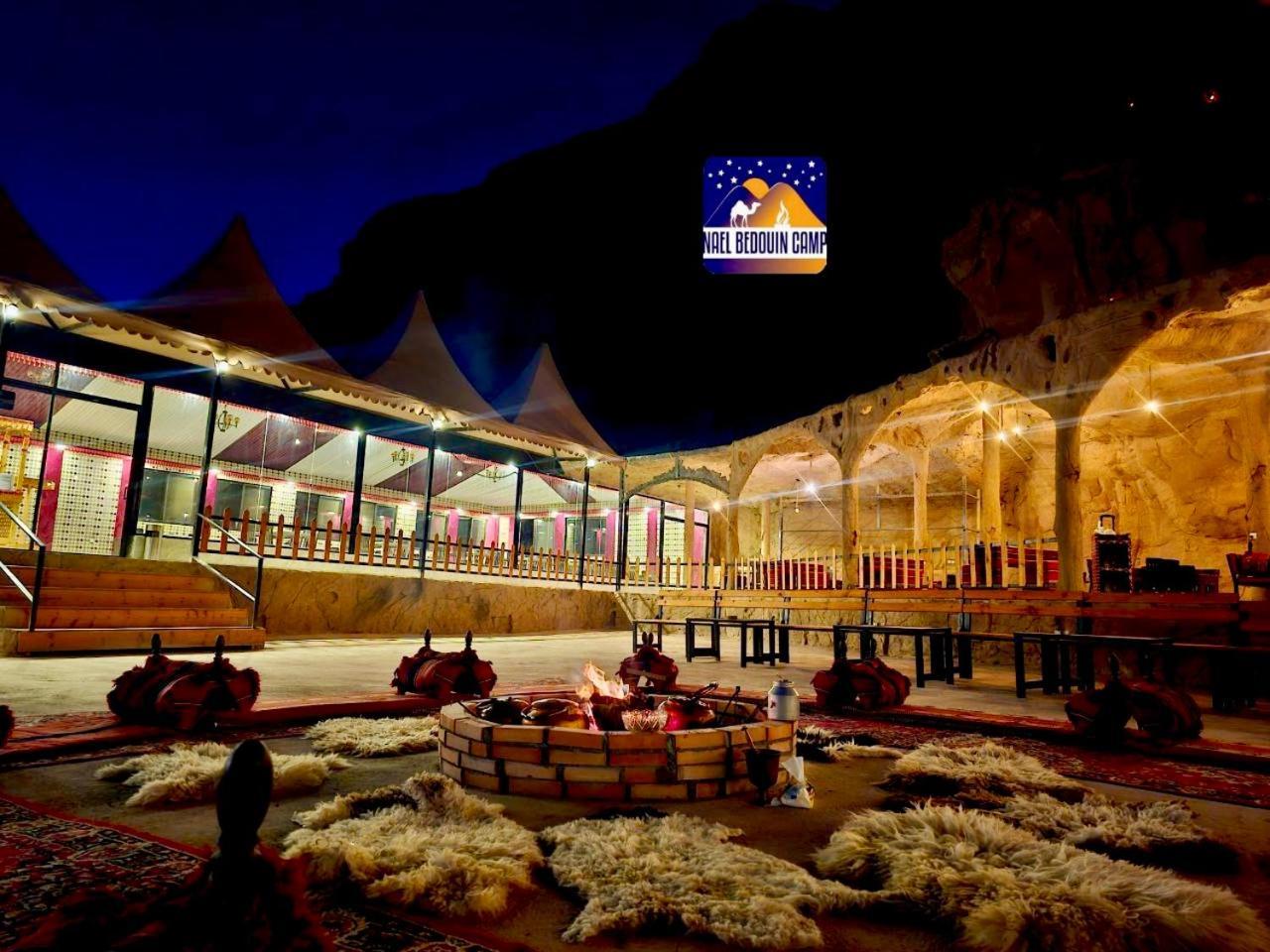 Nael Bedouin Luxury Camp วาดิรัม ภายนอก รูปภาพ