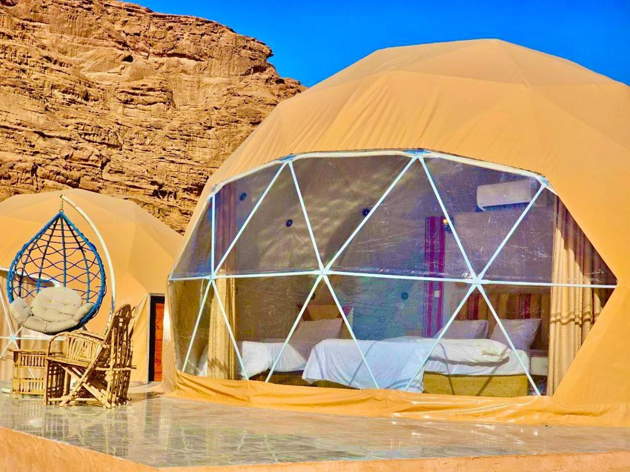 Nael Bedouin Luxury Camp วาดิรัม ภายนอก รูปภาพ